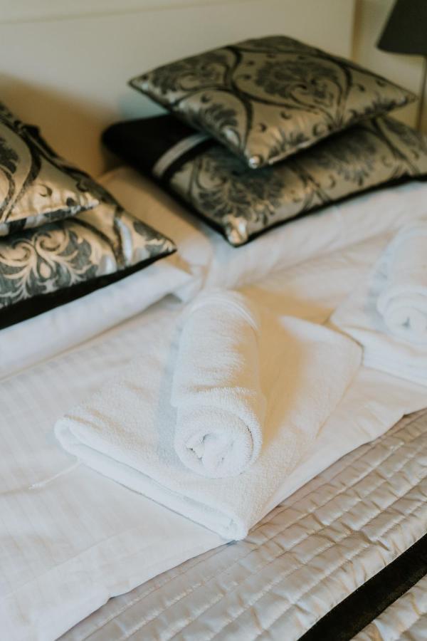 Aura Medical Spa Nałęczów エクステリア 写真